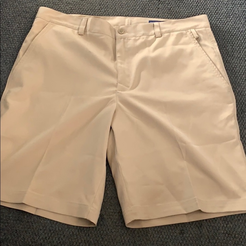 Smallwood’s Yachtwear khaki Shorts 38